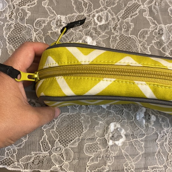 PETUNIA PICKLE BOTTOM SMALL BAG - Picture 3 of 11